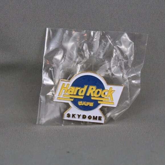 Vintage Colled Pin - Hard Rock Cafe Skydome official Logo - Stamped Pin - Picture 3 of 3